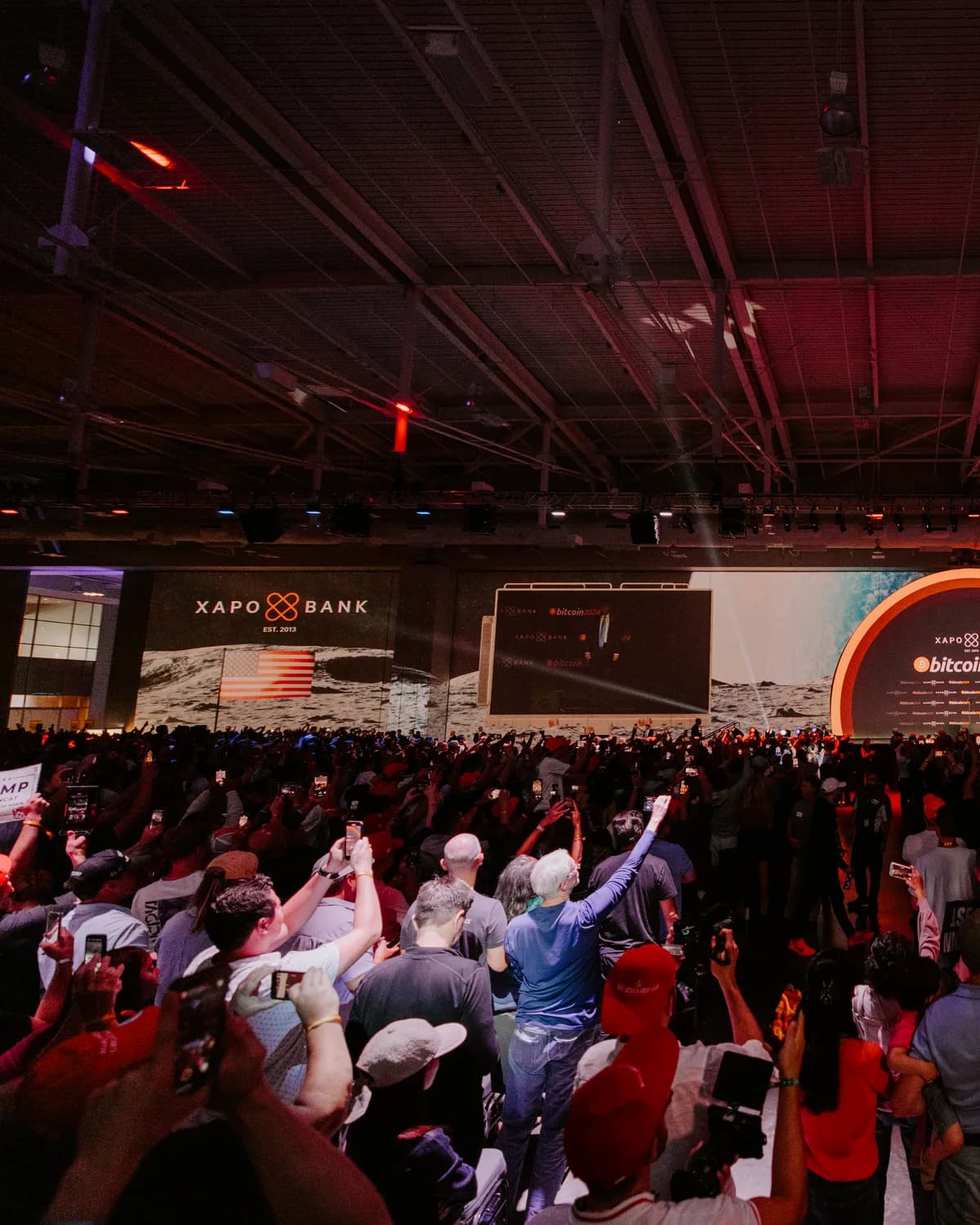 Bitcoin 2024 Nashville — main stage crowd
